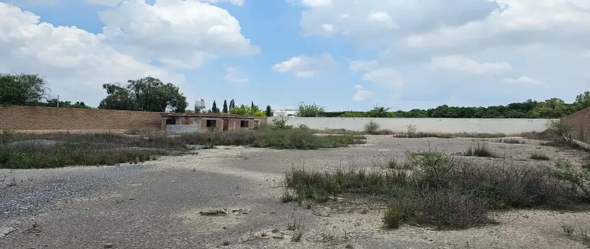 Foto de terreno habitacional en venta en 0 0, jardines de versalles, saltillo, coahuila de zaragoza, 30356234 No. 03