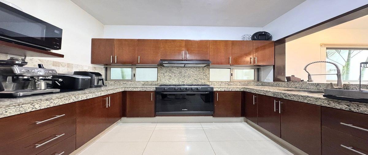 Foto de casa en venta en 1 , parque central, mérida, yucatán, 0 No. 03