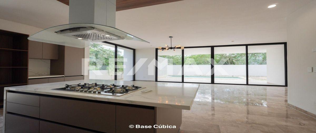 Foto de casa en 1 , yucatán country club, mérida, yucatán, 28464575 foto 02 Foto de casa en venta en 1 , yucatán country club, mérida, yucatán, 28464575 No. 02