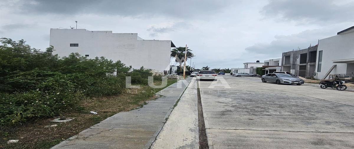 Foto de terreno habitacional en 4 , residencial del lago, carmen, campeche, 0 foto 02 Foto de terreno habitacional en venta en 4 , residencial del lago, carmen, campeche, 0 No. 02