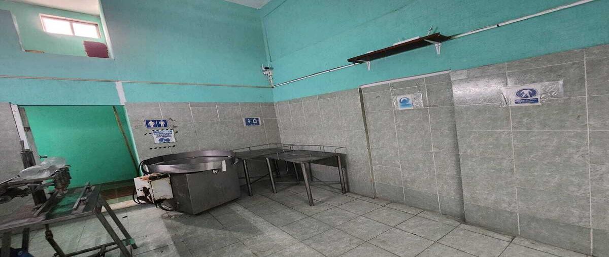 Foto de bodega en venta en 42 a , 5 colonias, mérida, yucatán, 28088751 No. 02