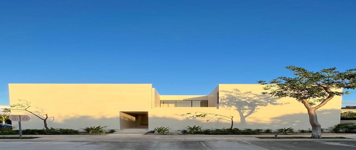 Foto de casa en 5 , yucatán country club, mérida, yucatán, 0 foto 02 Foto de casa en venta en 5 , yucatán country club, mérida, yucatán, 0 No. 02