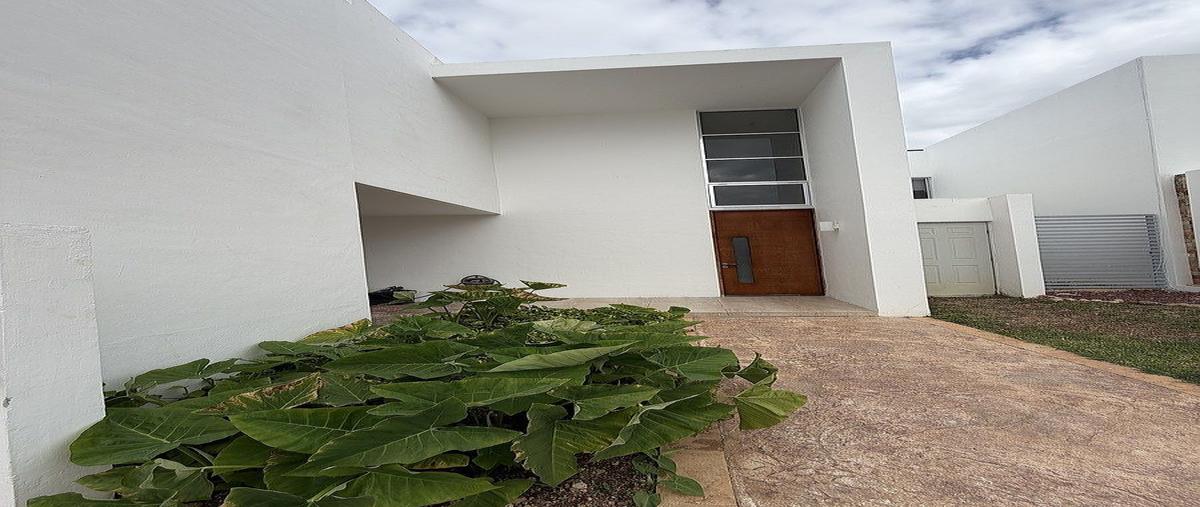 Foto de casa en renta en 6 , montebello, mérida, yucatán, 0 No. 03