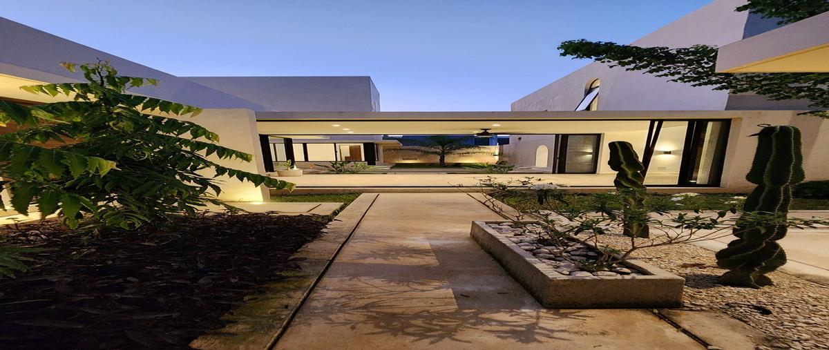 Foto de casa en venta en 68 , residencial xcanatún, mérida, yucatán, 0 No. 03