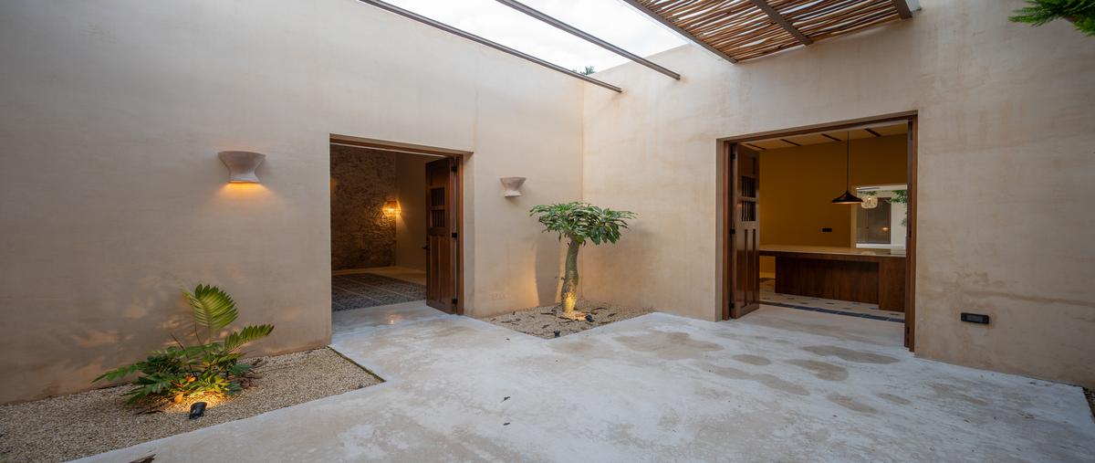 Foto de casa en venta en 74 , merida centro, mérida, yucatán, 30625465 No. 03