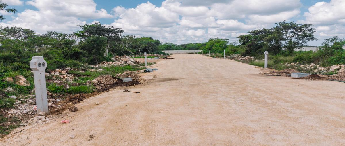 Foto de terreno habitacional en 97348 , yaxkukul, yaxkukul, yucatán, 25704208 foto 01 Foto de terreno habitacional en venta en 97348 , yaxkukul, yaxkukul, yucatán, 25704208 No. 01