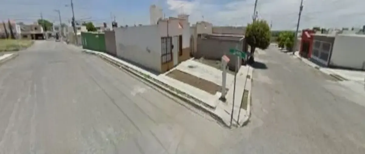 Casa disponible en venta en Lomas del Pedregal #371, Colonia Lomas de ...
