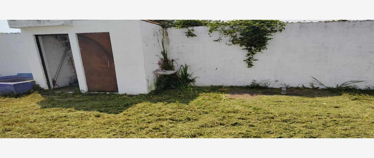 Foto de terreno habitacional en venta en  , acapatzingo, cuernavaca, morelos, 0 No. 03