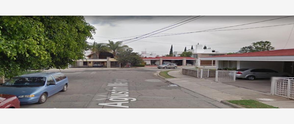 Foto de casa en venta en agustín melgar 0, mansiones del real, zapotlán el grande, jalisco, 0 No. 02