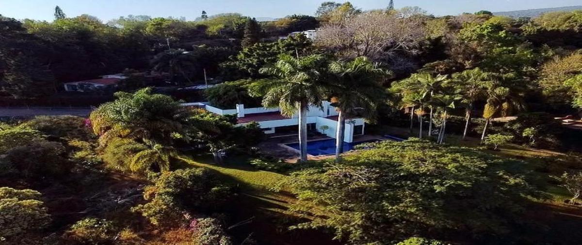 Foto de casa en venta en  , ahuatepec, cuernavaca, morelos, 0 No. 02