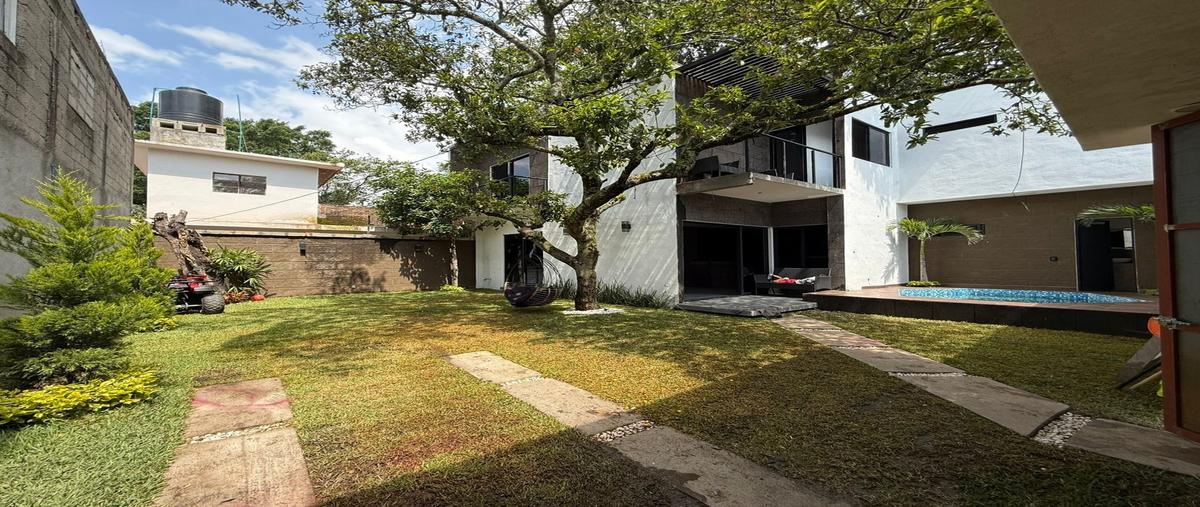 Foto de casa en venta en  , ahuatepec, cuernavaca, morelos, 0 No. 01