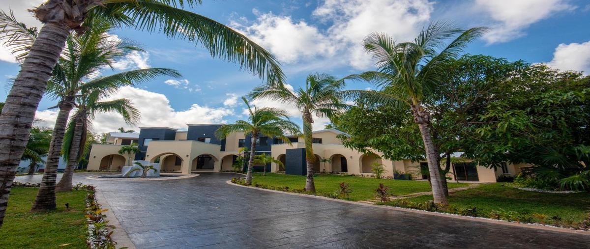 Foto de edificio en renta en  , alfredo v bonfil, benito juárez, quintana roo, 30047549 No. 02