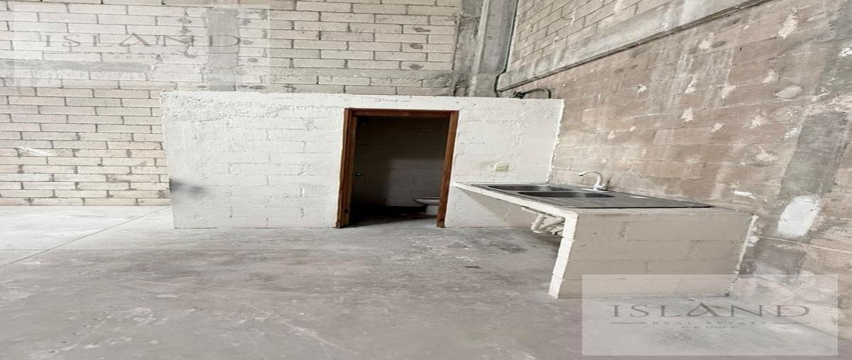 Foto de bodega en , alfredo v bonfil, benito juárez, quintana roo, 30965564 foto 02 Foto de bodega en renta en , alfredo v bonfil, benito juárez, quintana roo, 30965564 No. 02