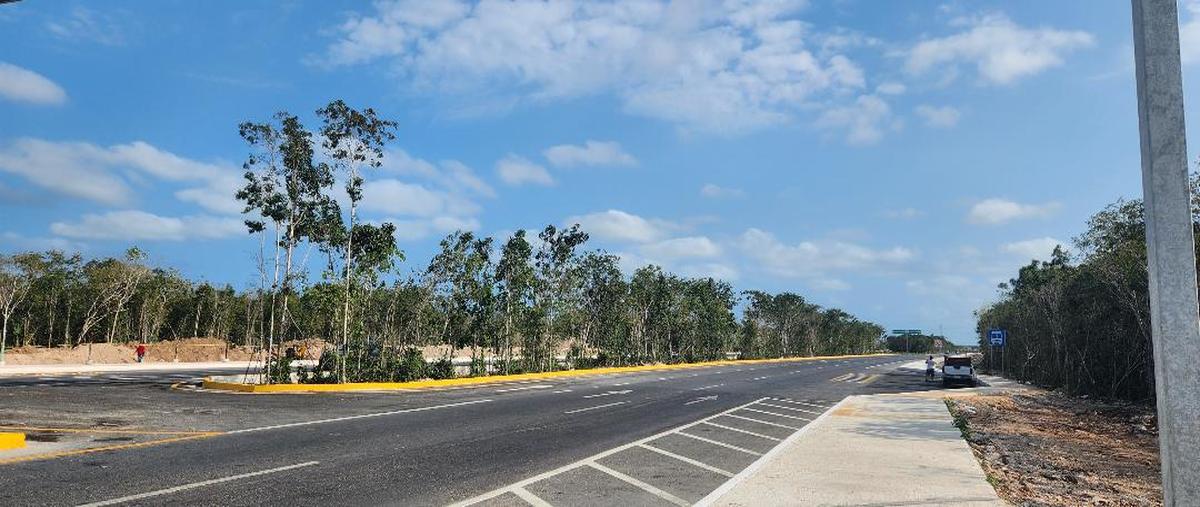 Foto de terreno habitacional en venta en  , alfredo v bonfil, benito juárez, quintana roo, 0 No. 03