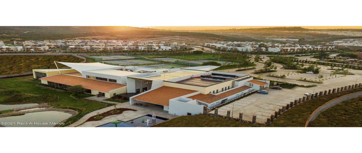 Foto de casa en venta en  , altozano el nuevo querétaro, querétaro, querétaro, 0 No. 03