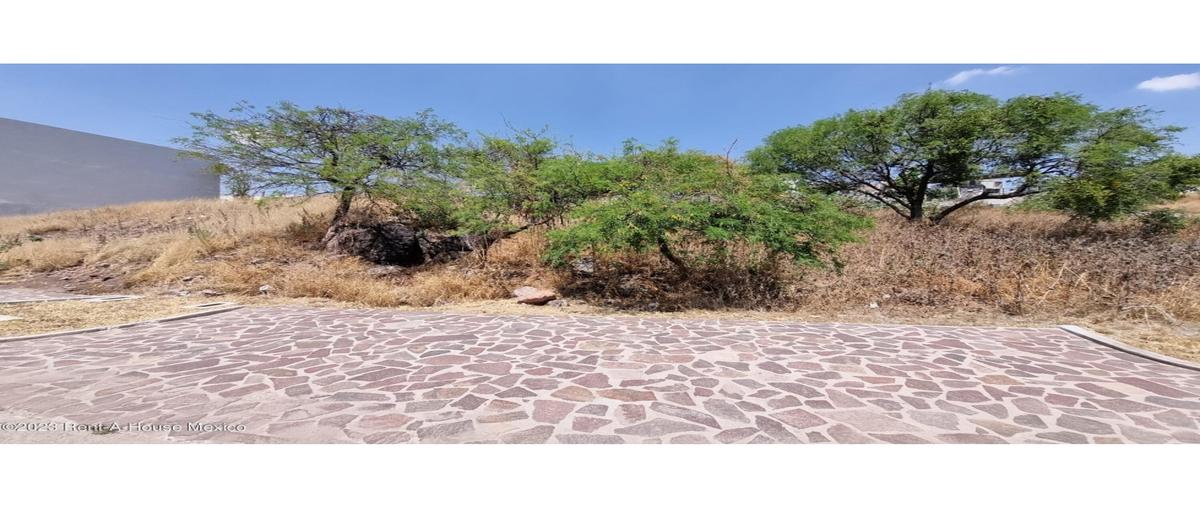 Foto de terreno habitacional en venta en  , altozano el nuevo querétaro, querétaro, querétaro, 0 No. 03