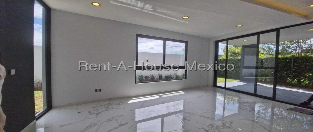 Foto de casa en venta en  , altozano el nuevo querétaro, querétaro, querétaro, 0 No. 03