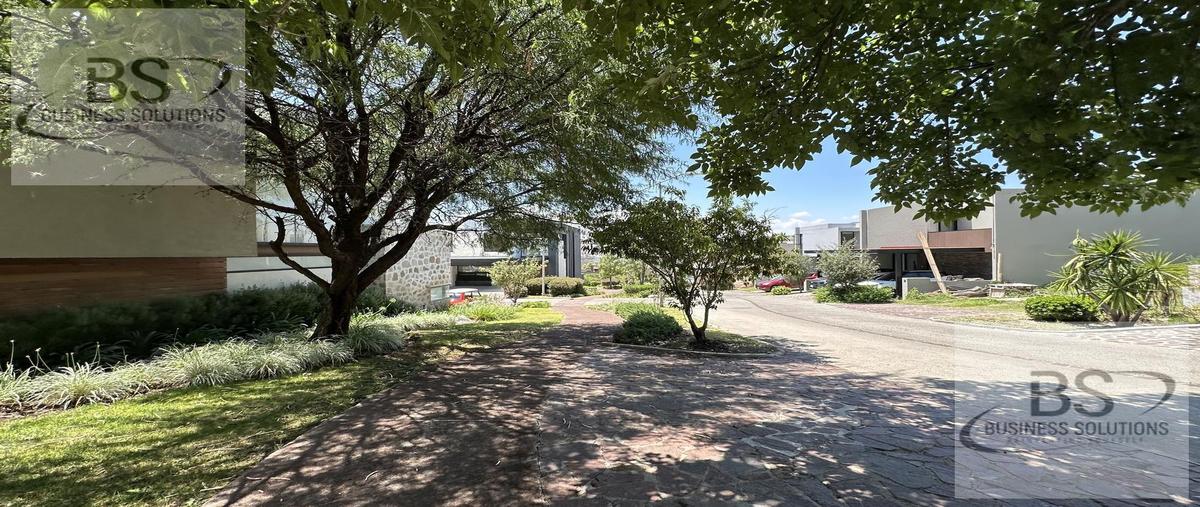 Foto de terreno habitacional en venta en  , altozano el nuevo querétaro, querétaro, querétaro, 0 No. 03