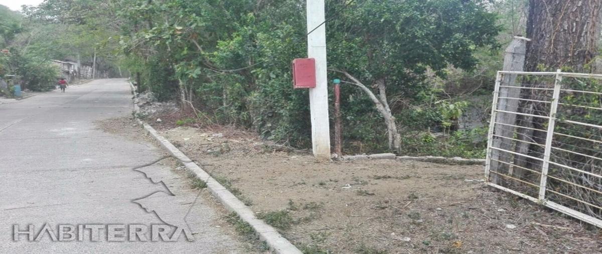 Foto de casa en , ampliación benito juárez, cerro azul, veracruz de ignacio de la llave, 20548675 foto 03 Foto de casa en venta en , ampliación benito juárez, cerro azul, veracruz de ignacio de la llave, 20548675 No. 03