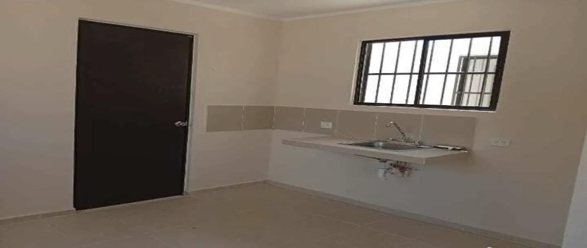 Foto de casa en venta en  , ampliación revolución, mérida, yucatán, 0 No. 03