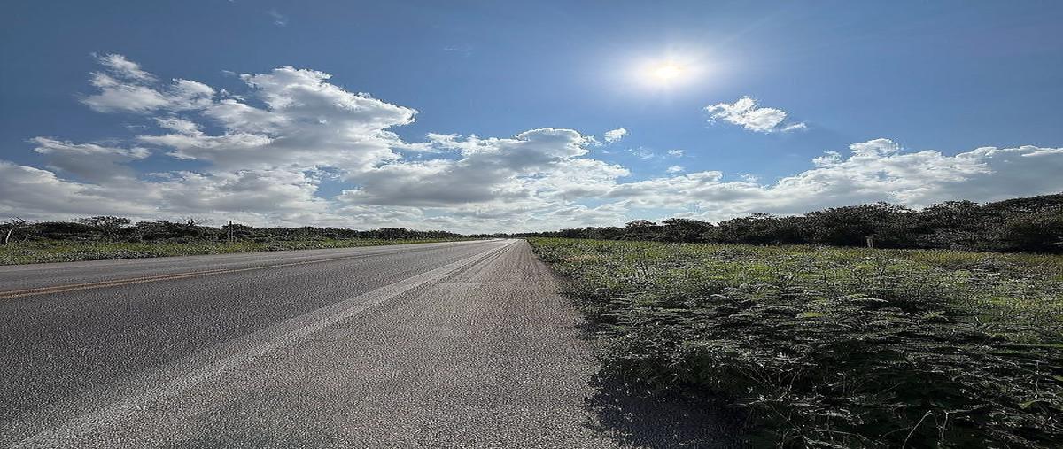 Foto de terreno habitacional en venta en  , ampliación tixcacal opichen, mérida, yucatán, 0 No. 04