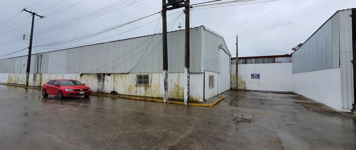 Foto de bodega en renta en  , anacleto canabal 1a sección, centro, tabasco, 19634539 No. 04