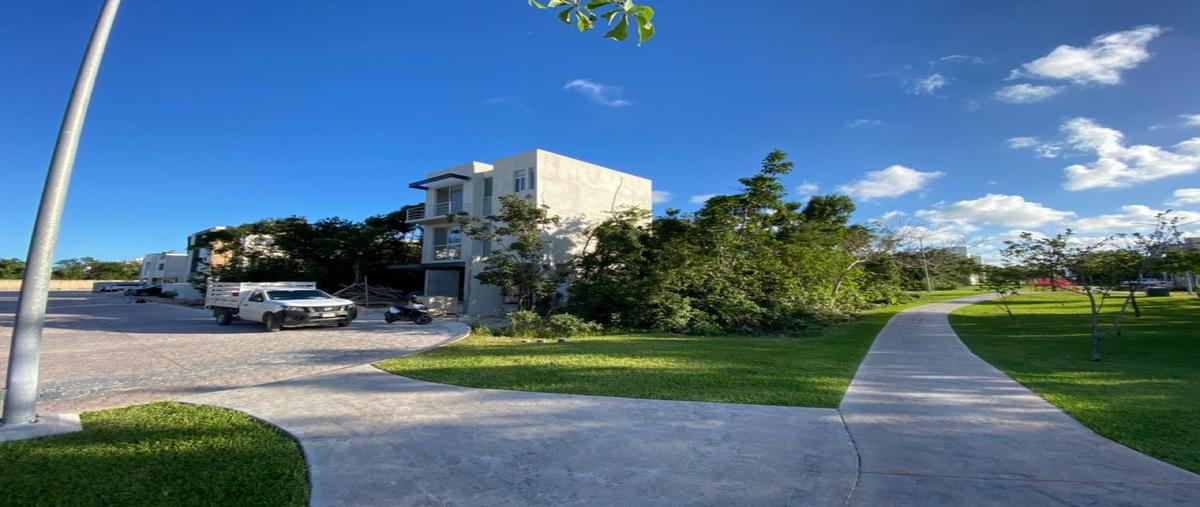 Foto de terreno habitacional en venta en  , arbolada, benito juárez, quintana roo, 0 No. 03