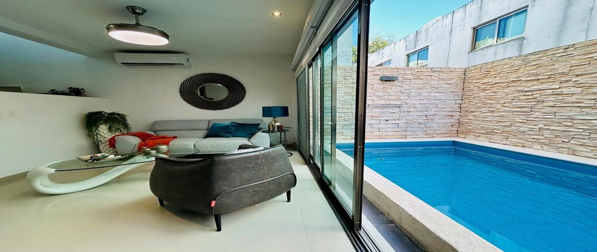 Foto de casa en venta en  , arbolada, benito juárez, quintana roo, 30924032 No. 03