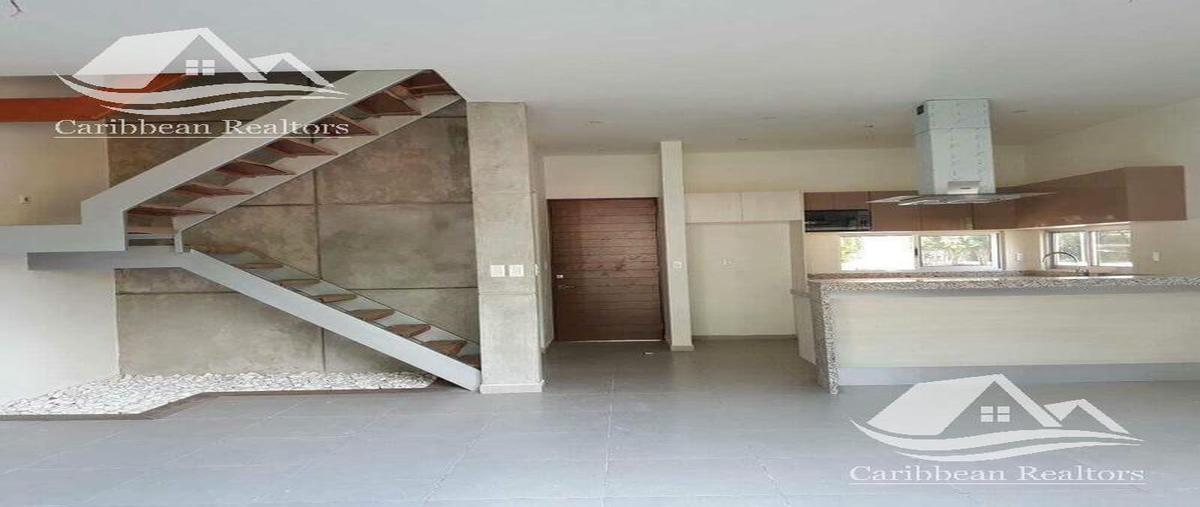 Foto de casa en venta en  , arbolada, benito juárez, quintana roo, 0 No. 03