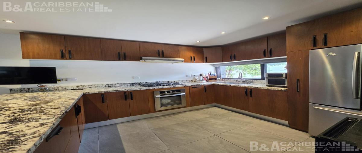 Foto de casa en venta en  , arbolada, benito juárez, quintana roo, 0 No. 03