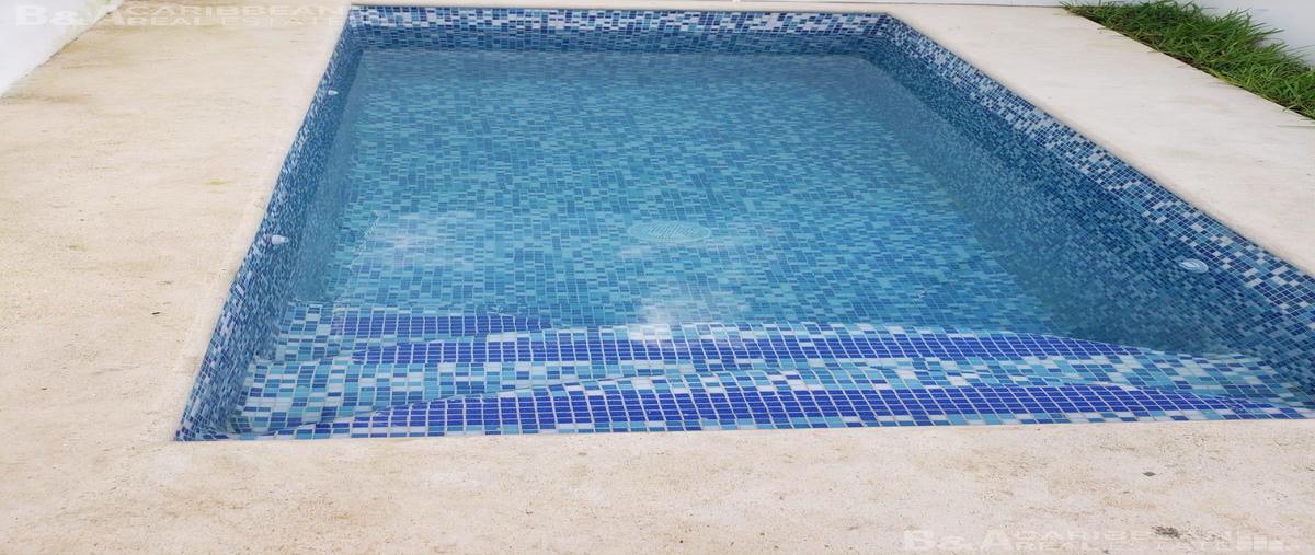 Foto de casa en venta en  , arbolada, benito juárez, quintana roo, 0 No. 03