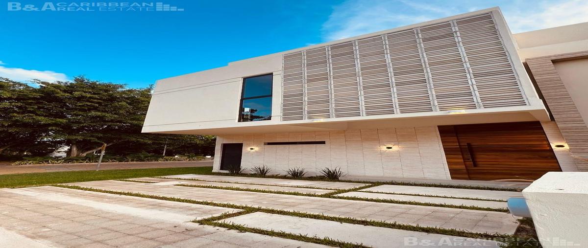 Foto de casa en venta en  , arbolada, benito juárez, quintana roo, 0 No. 03
