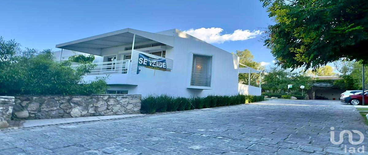 Foto de casa en venta en avenida acantilado 2942, el centinela, zapopan, jalisco, 0 No. 01