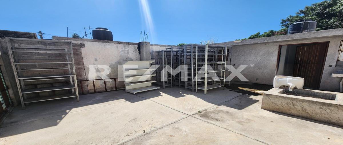 Foto de local en venta en avenida belen , lomas de san pedrito, querétaro, querétaro, 30155019 No. 02