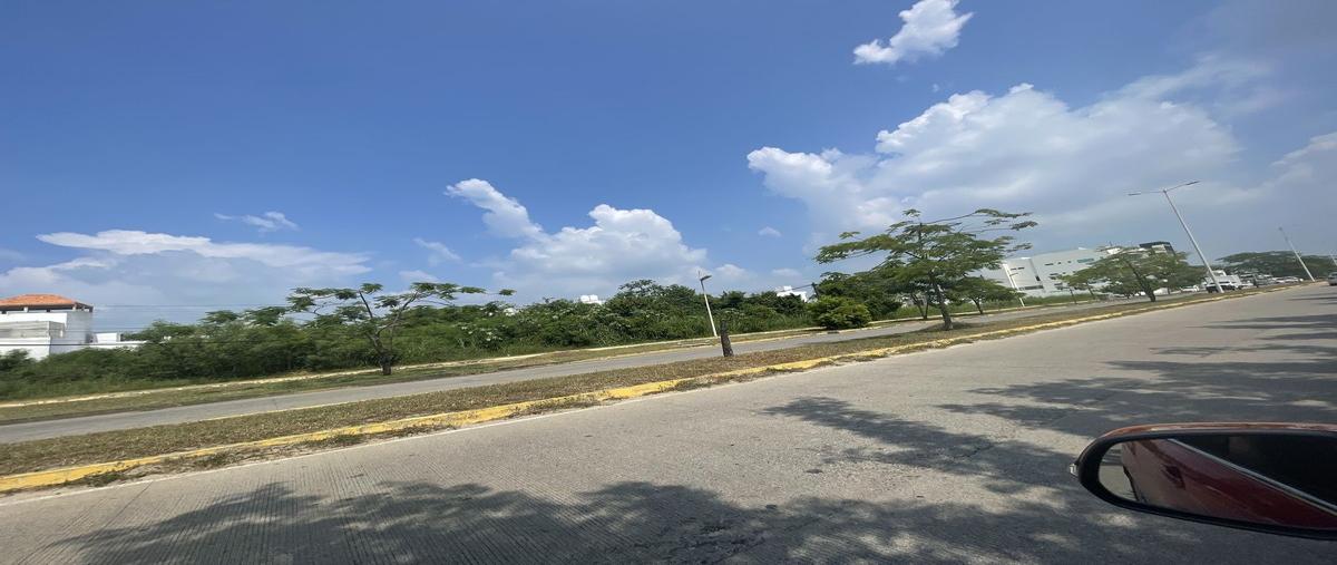 Foto de terreno habitacional en renta en avenida bicentenario , club campestre, centro, tabasco, 0 No. 03