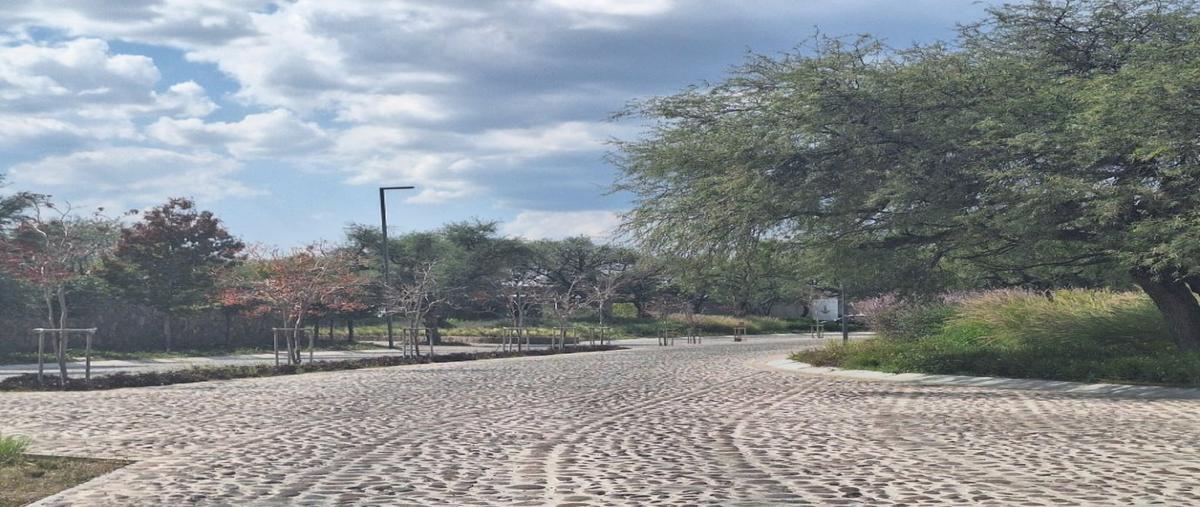 Foto de terreno habitacional en venta en avenida campanario norte , lomas del campanario iii, querétaro, querétaro, 0 No. 05