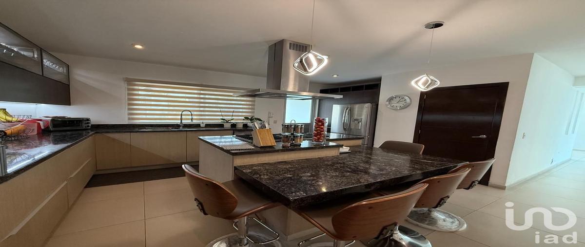 Foto de casa en venta en avenida casa fuerte 180, el alcázar (casa fuerte), tlajomulco de zúñiga, jalisco, 30473604 No. 04