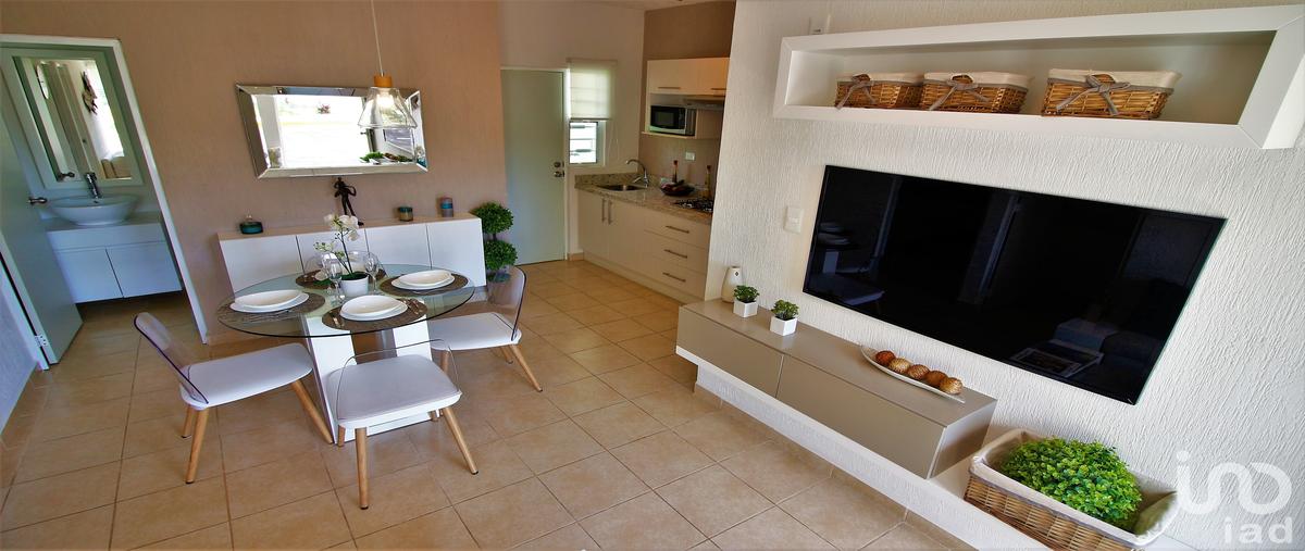 Foto de departamento en venta en avenida chac mool 112, galaxia las torres, benito juárez, quintana roo, 30273794 No. 02