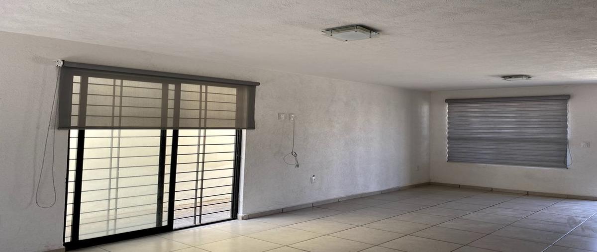 Foto de casa en avenida de la pradera 747, la venta del astillero, zapopan, jalisco, 28151969 foto 03 Foto de casa en renta en avenida de la pradera 747, la venta del astillero, zapopan, jalisco, 28151969 No. 03