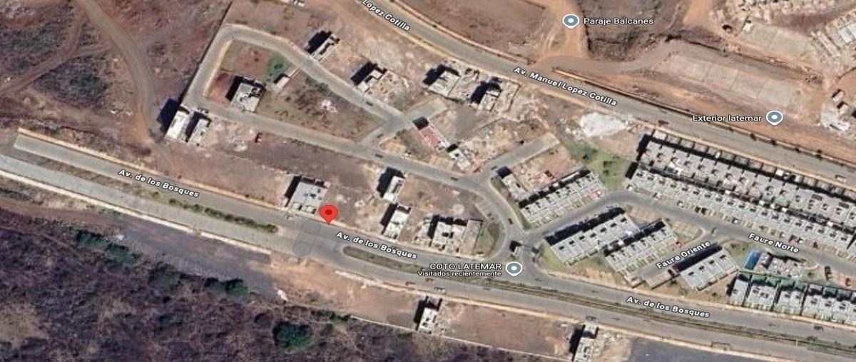Foto de terreno habitacional en venta en avenida de los bosques , tlaquepaque centro, san pedro tlaquepaque, jalisco, 28712370 No. 03