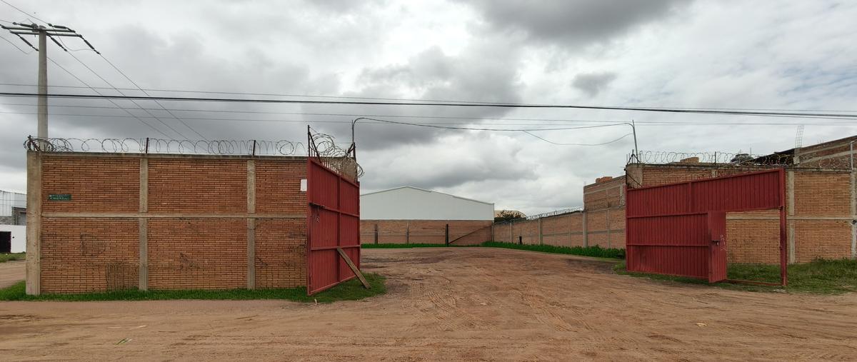 Foto de terreno comercial en avenida de los cipreses esquina con nardos , chulas fronteras, durango, durango, 0 foto 01 Foto de terreno comercial en renta en avenida de los cipreses esquina con nardos , chulas fronteras, durango, durango, 0 No. 01