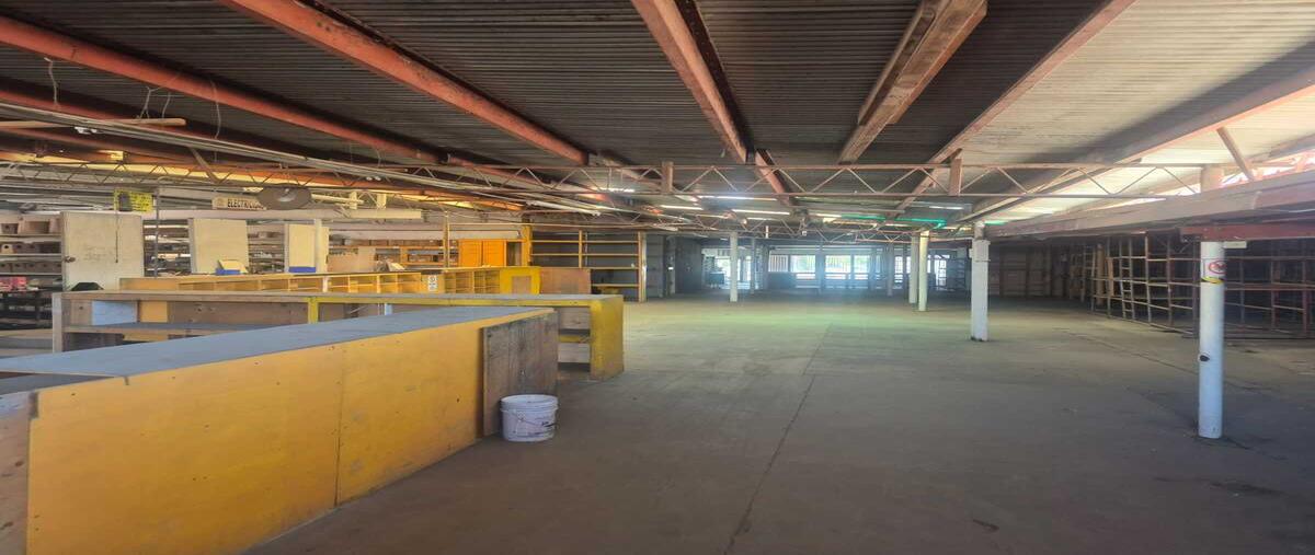 Foto de local en avenida de los insurgentes , libramiento (zona ao), tijuana, baja california, 0 foto 02 Foto de local en renta en avenida de los insurgentes , libramiento (zona ao), tijuana, baja california, 0 No. 02