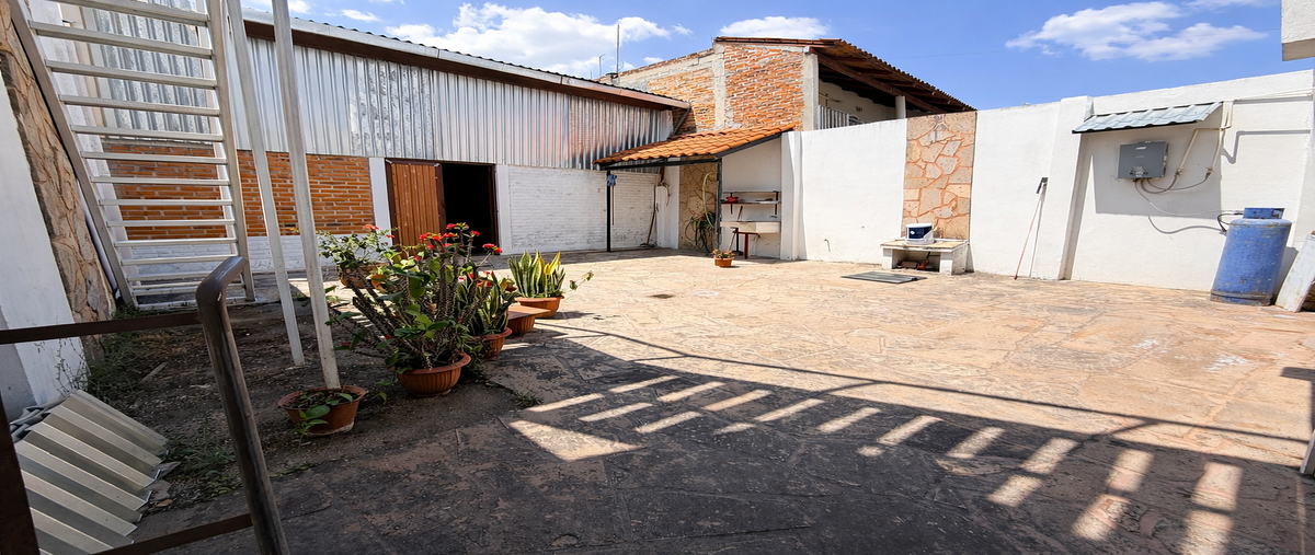 Foto de casa en avenida del bosque , la primavera, zapopan, jalisco, 31133490 foto 03 Foto de casa en renta en avenida del bosque , la primavera, zapopan, jalisco, 31133490 No. 03