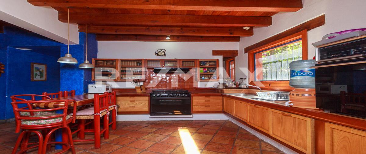 Foto de casa en venta en avenida del carmen , avándaro, valle de bravo, méxico, 20446442 No. 04