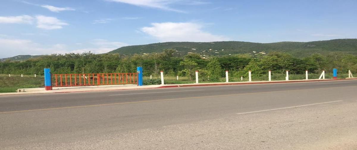 Foto de terreno comercial en venta en avenida del ferrocarril , el guante, emiliano zapata, morelos, 30353641 No. 01