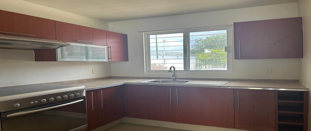 Foto de casa en venta en avenida del paraiso oriente , campo real, zapopan, jalisco, 0 No. 05