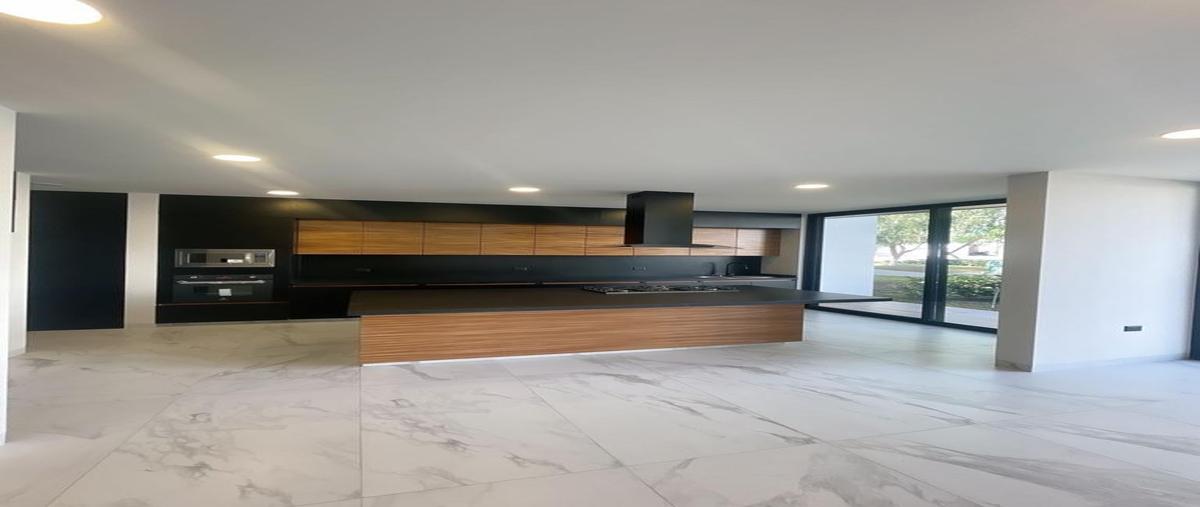 Foto de casa en venta en avenida eugenio garza sada , los pocitos, aguascalientes, aguascalientes, 0 No. 03