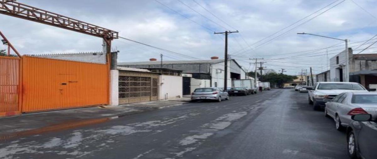 Foto de bodega en venta en avenida félix u. gómez norte , juana de arco, monterrey, nuevo león, 29314689 No. 02