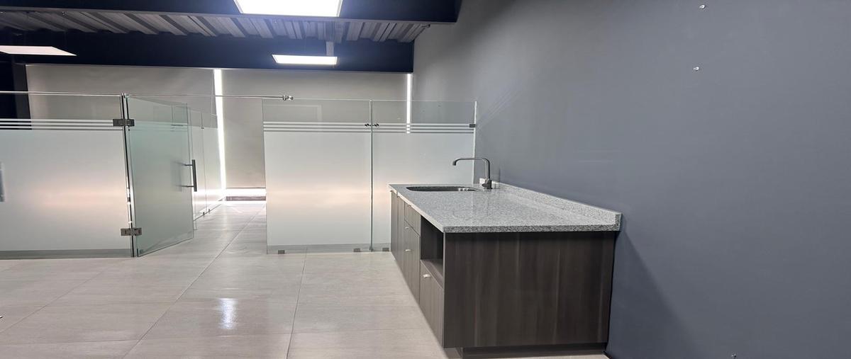 Foto de oficina en venta en avenida fray luis de leon , centro sur, querétaro, querétaro, 0 No. 03