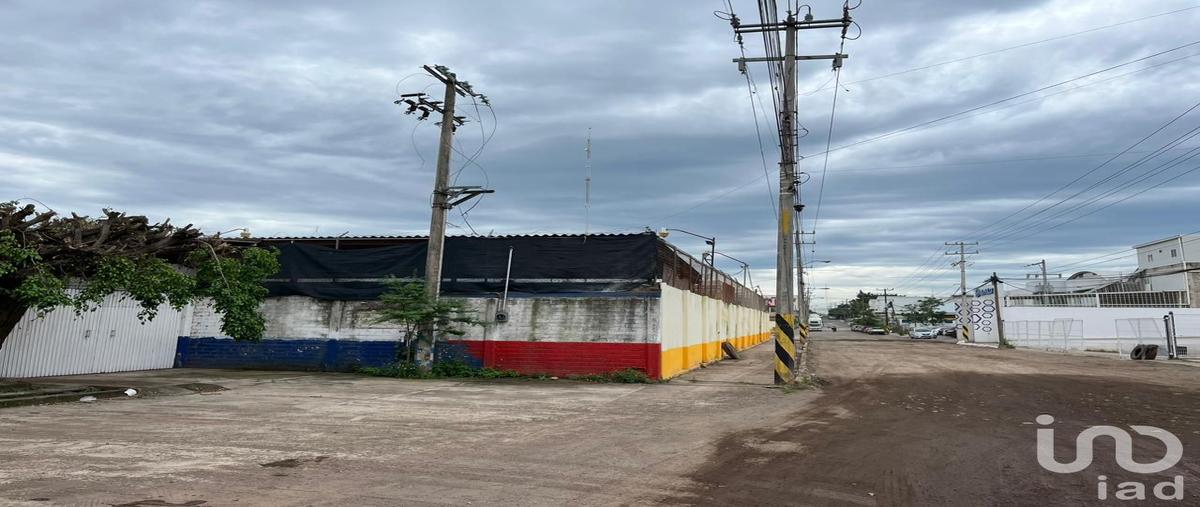 Foto de bodega en avenida industriales nayaritas 185, ciudad industrial, tepic, nayarit, 28725800 foto 01 Foto de bodega en venta en avenida industriales nayaritas 185, ciudad industrial, tepic, nayarit, 28725800 No. 01